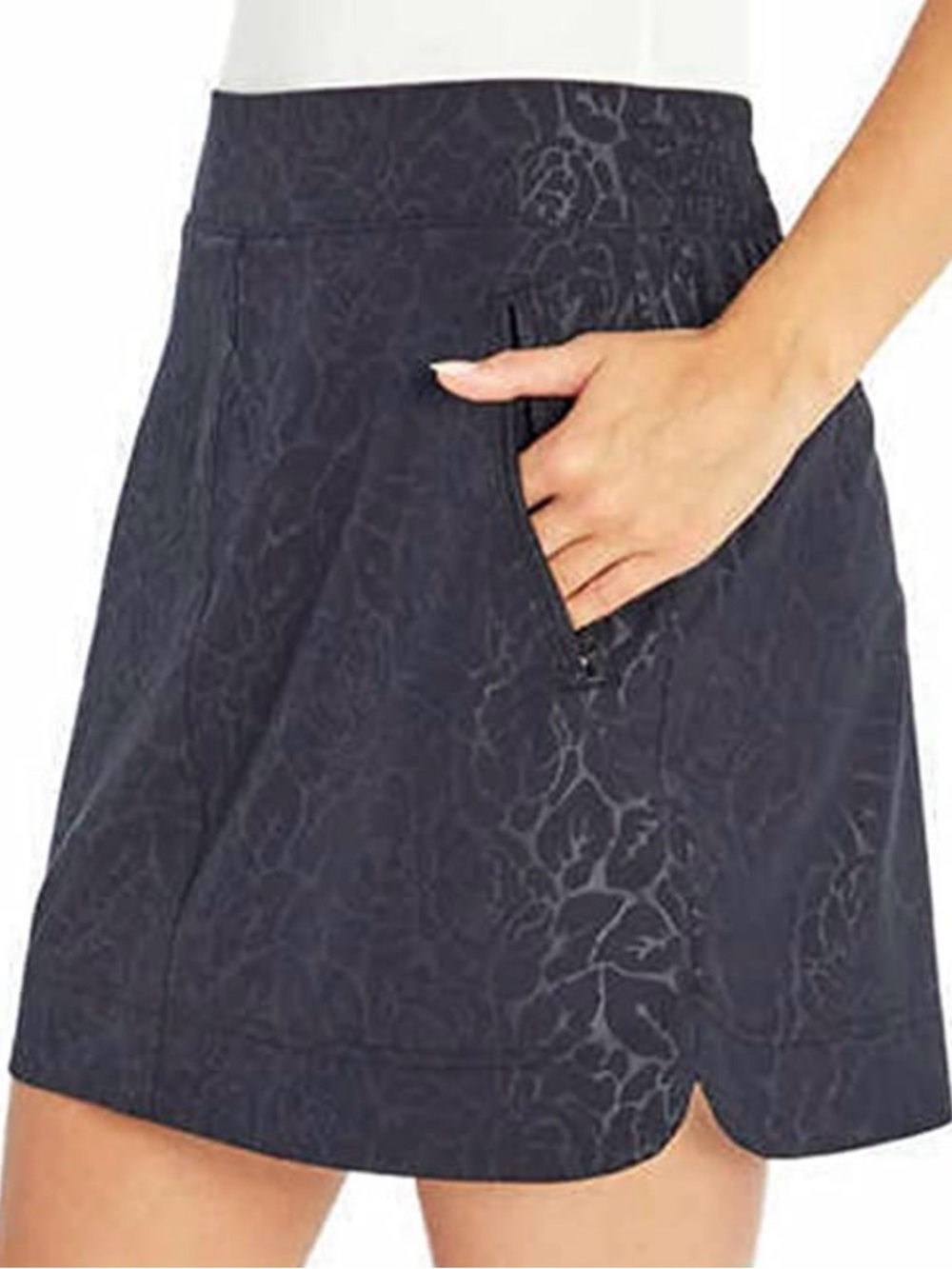 Orvis Dark Floral Print Active Skort with Pockets size S